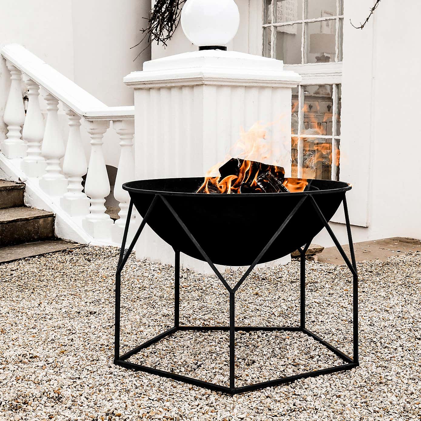 Outdoor Buckingham Black Firebowl