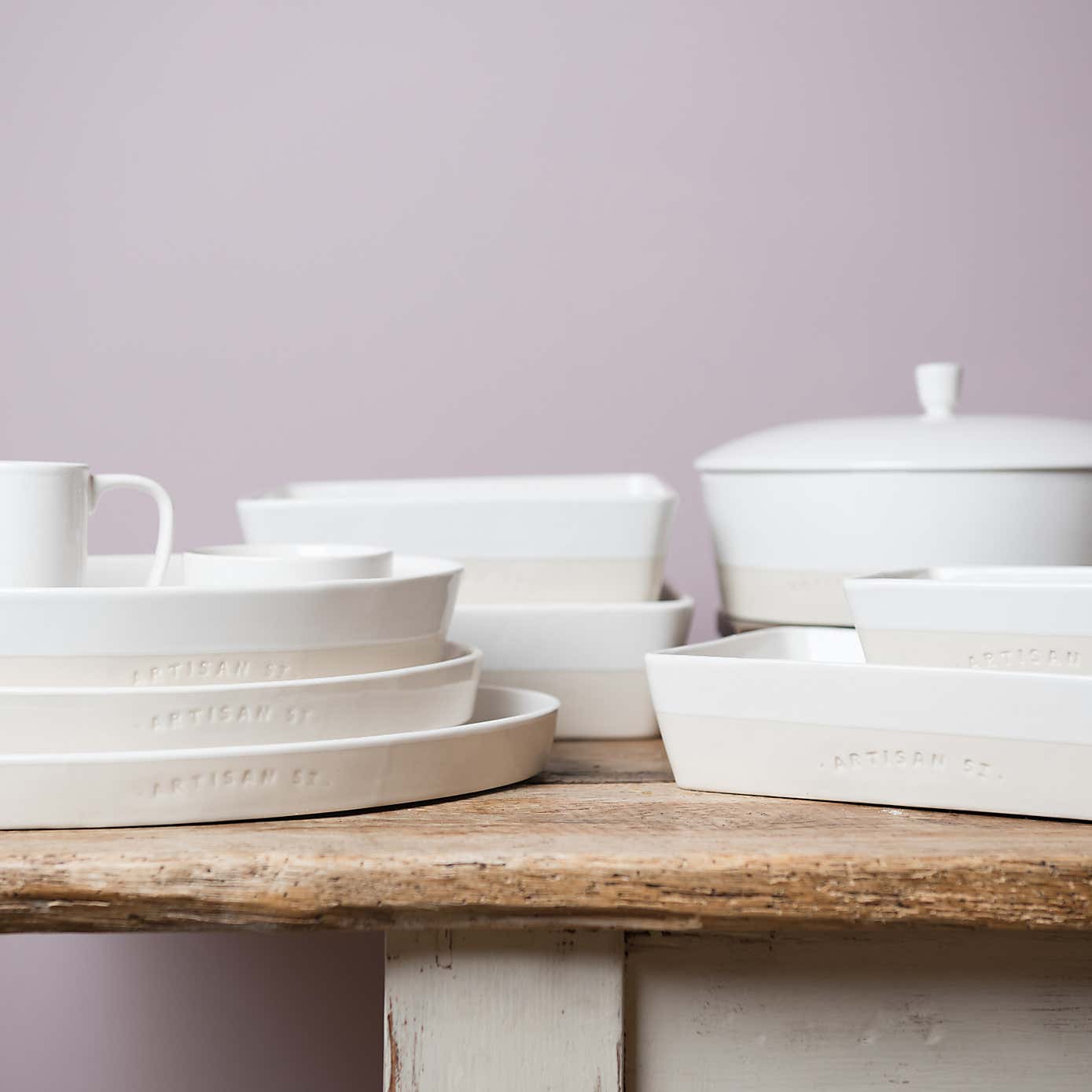 Artisan Street Round Pie Dish 24cm