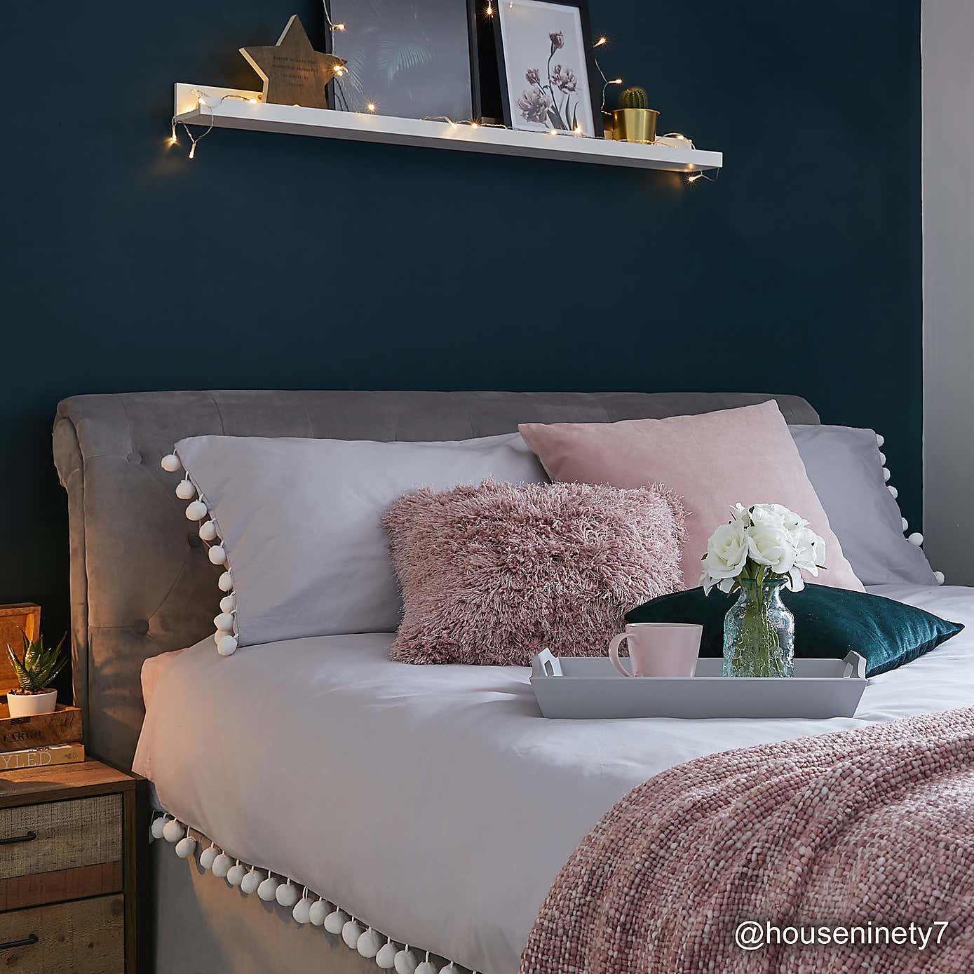 Camden 130cm x 180cm Throw