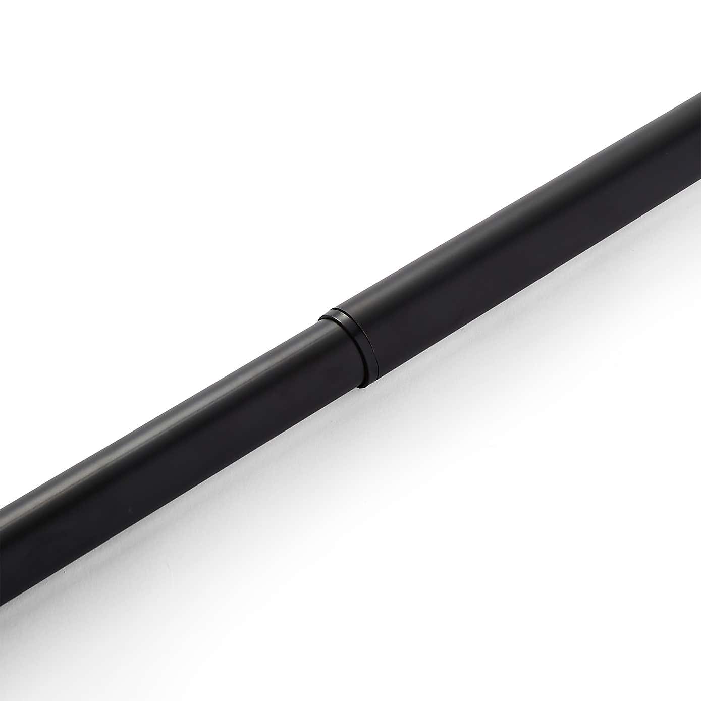 Ashton Metal Extendable Eyelet Curtain Pole