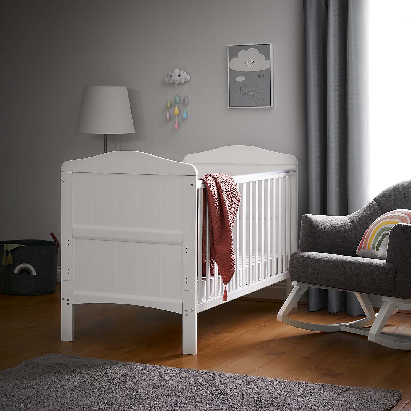 OBaby Whitby Cot Bed, White Painted Pine