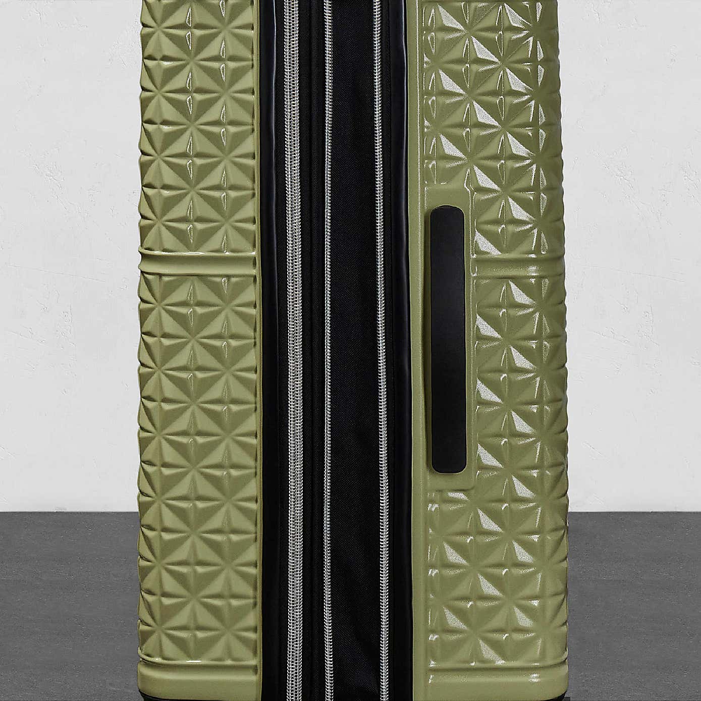 Rock Luggage Maya Hard Shell Suitcase