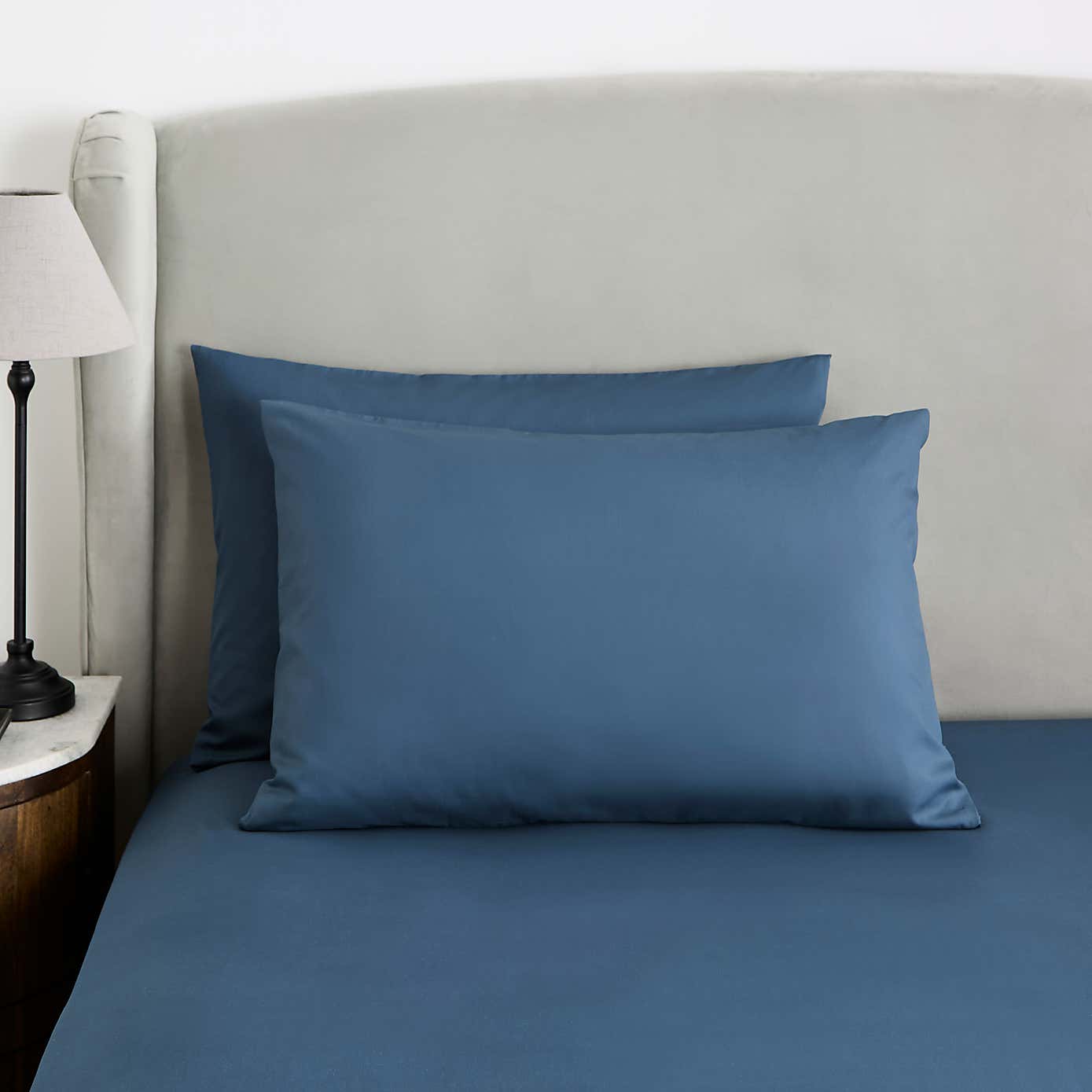 Hotel T200 100% Cotton Standard Pillowcase Pair