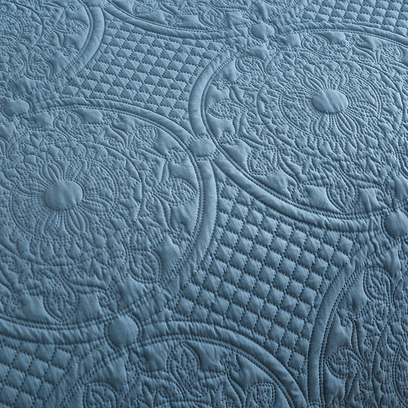 Mandalay Duvet Cover and Pillowcase Set