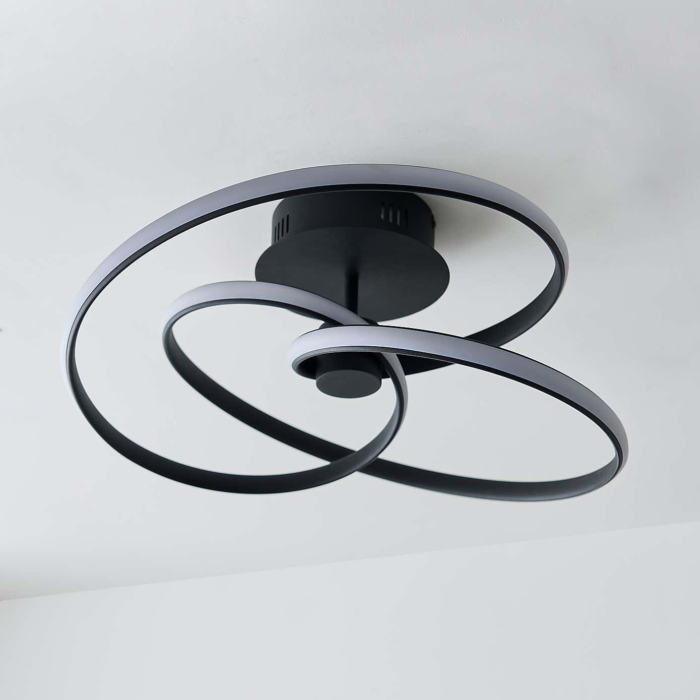 Vogue Apollo 1 Light Semi Flush