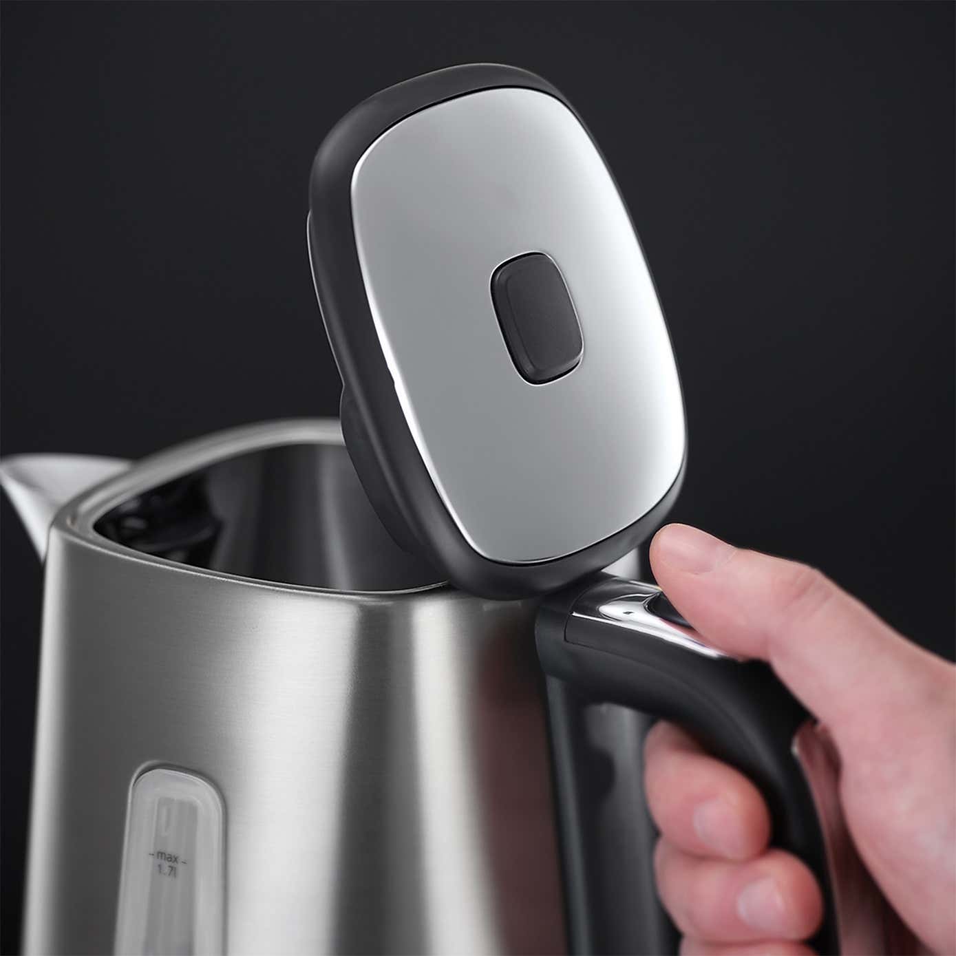 Russell Hobbs Luna 1.7L Quiet Boil Kettle
