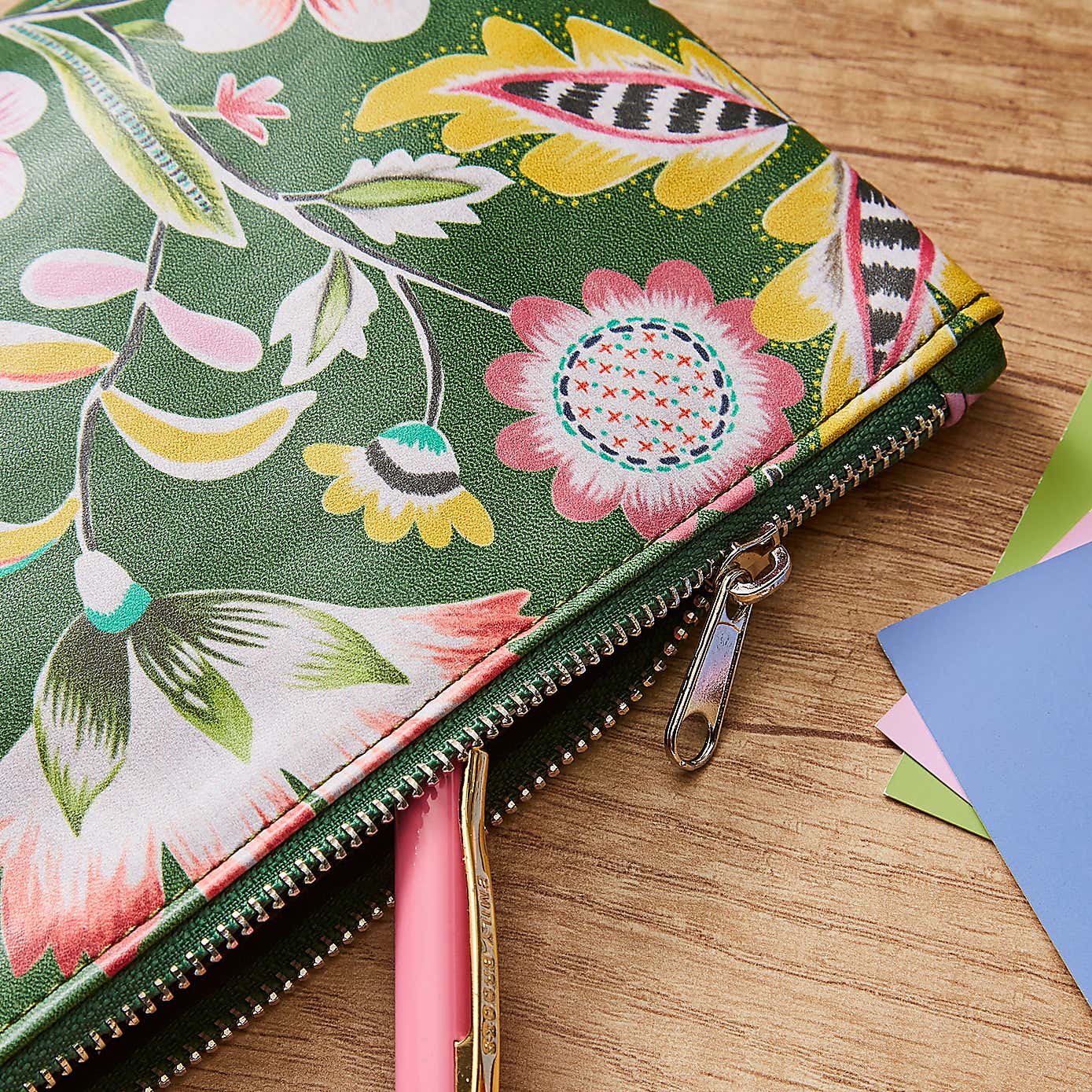 Waters & Noble Flat Pencil Case Joy Floral