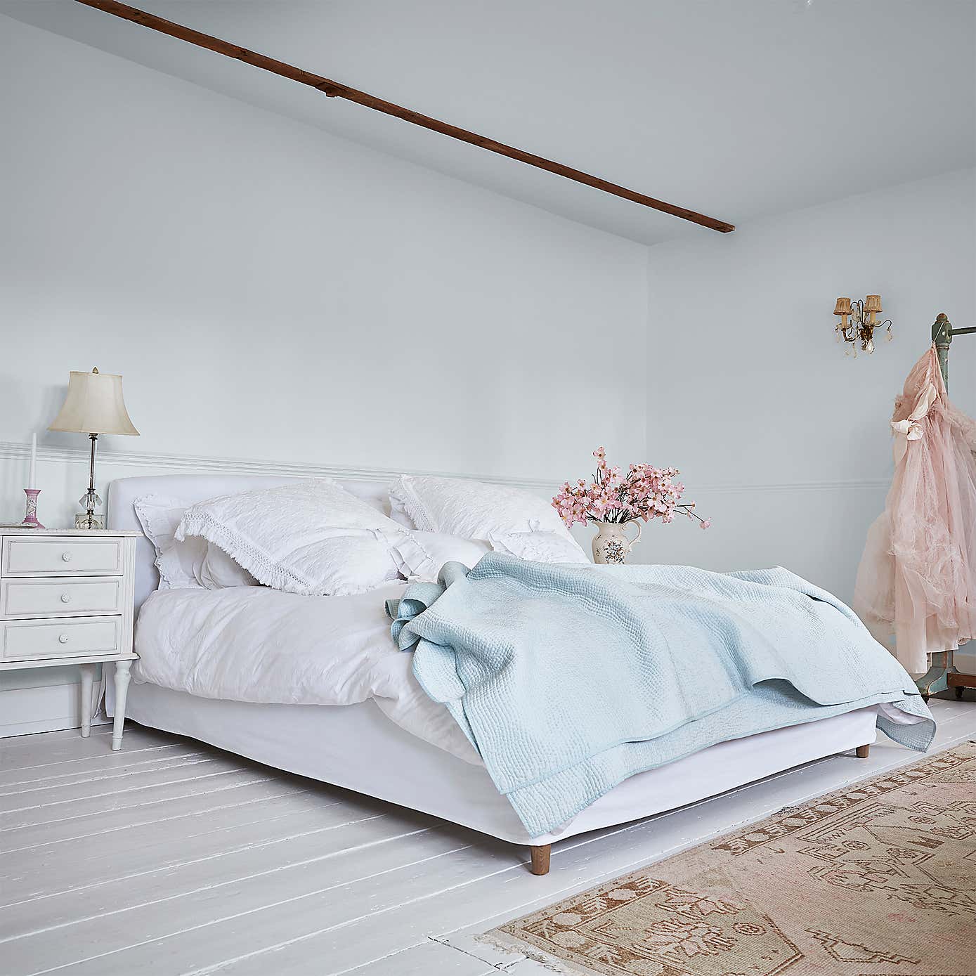 Rachel Ashwell Shabby Chic Wonderland Matt Emulsion Multi Surface Paint