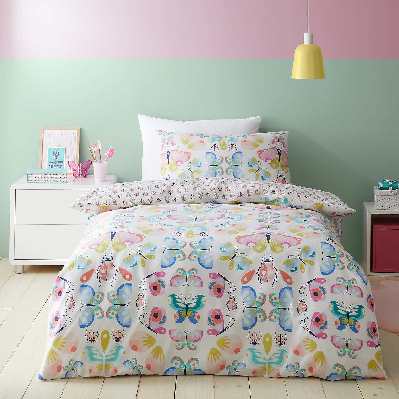 Kaleidoscope Bugs Reversible Duvet Cover and Pillowcase Set