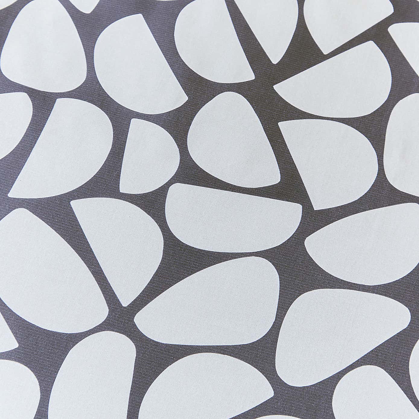 Nixon Semi Circle Duvet Cover & Pillowcase Set