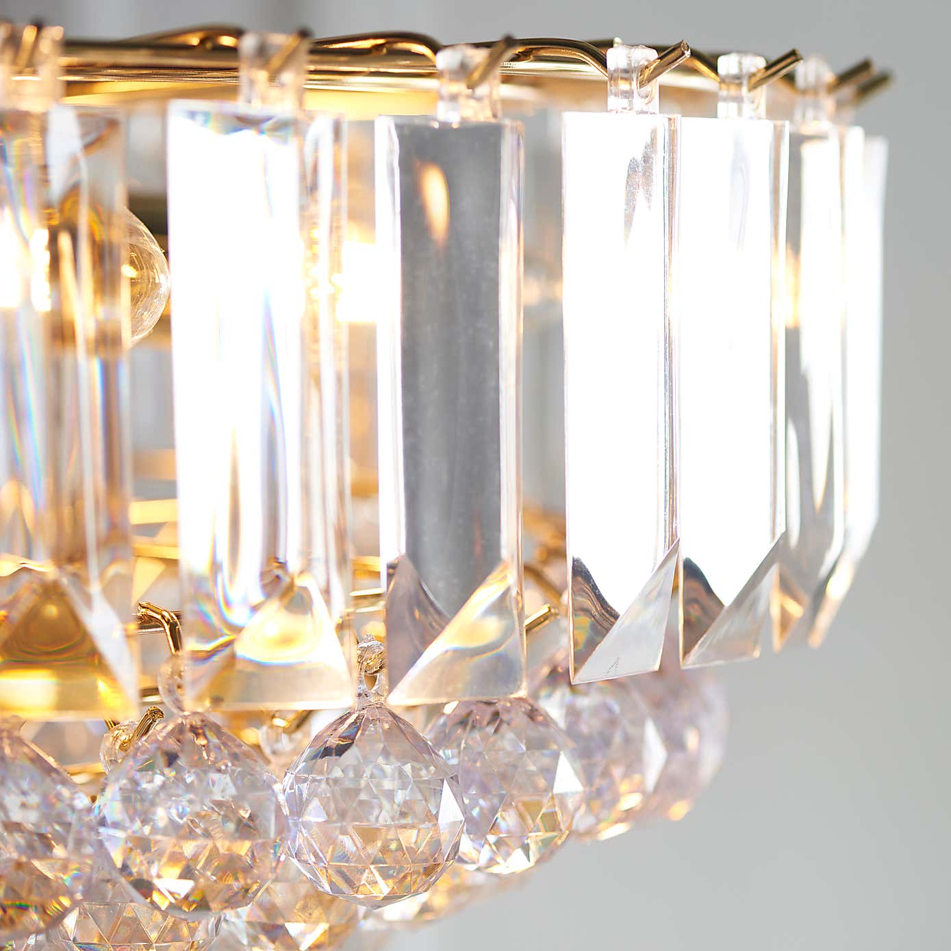 Vogue Tioga 6 Light Chandelier