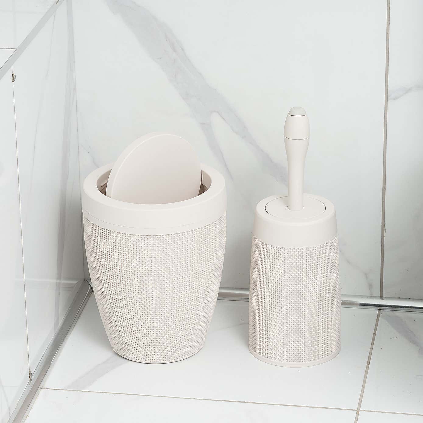 Addis Hessian Toilet Brush