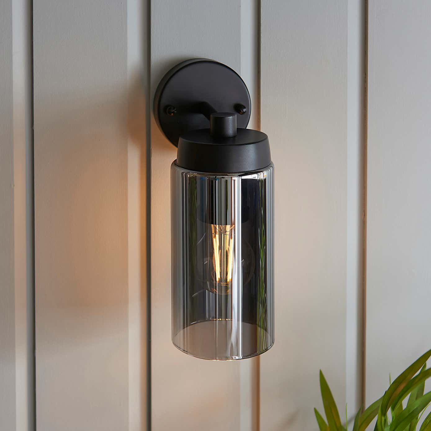 Ellison Outdoor Wall Light