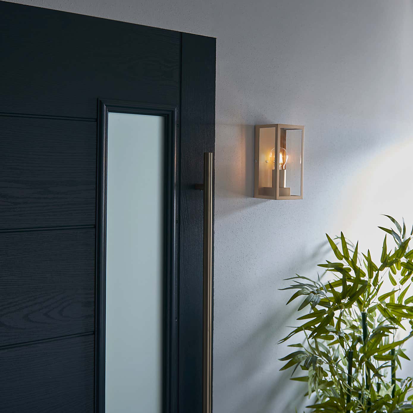 London Industrial Outdoor Wall Light