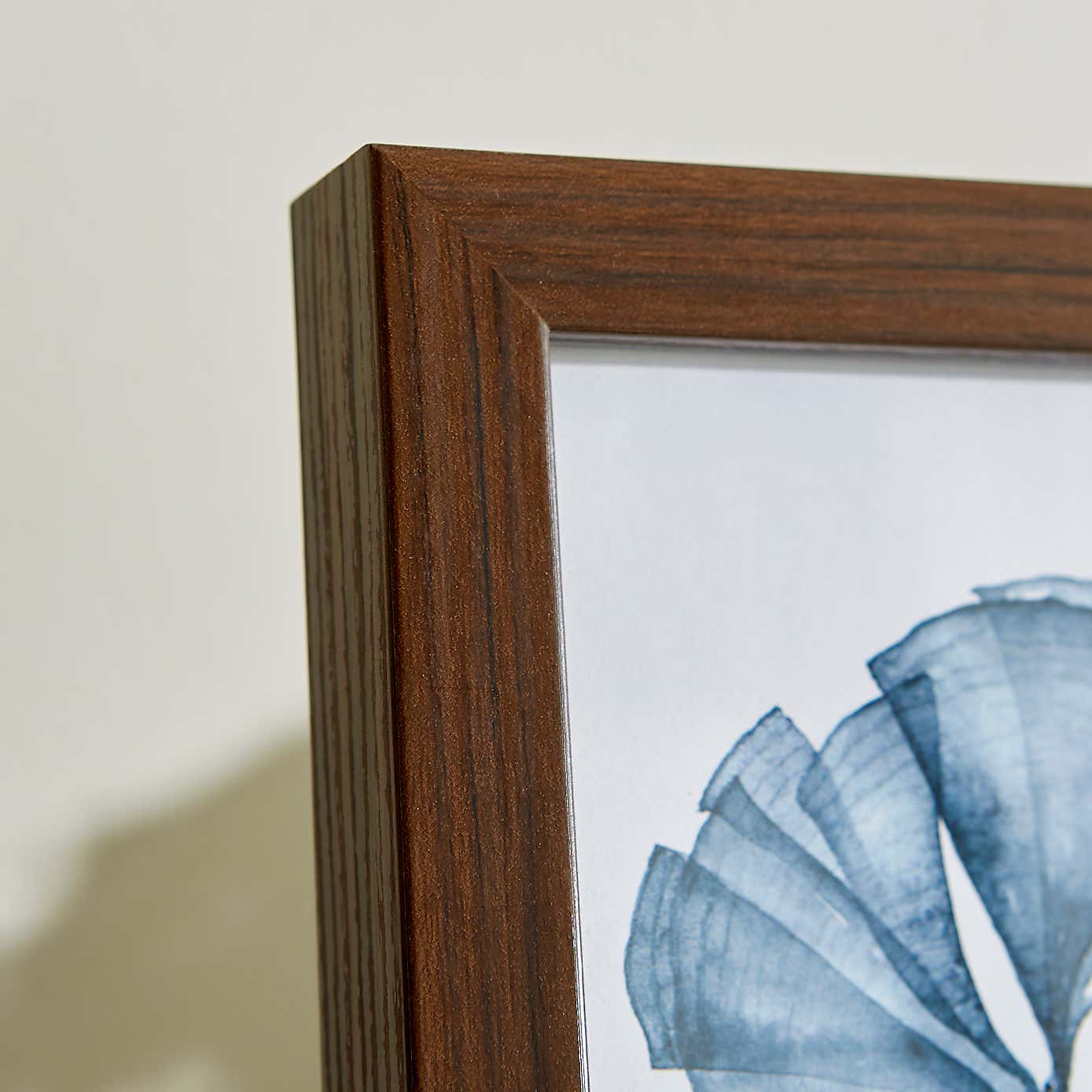 Essentials Photo Frame