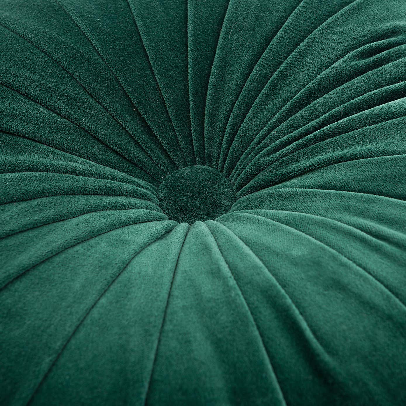 Emerald Clara Circular Cushion