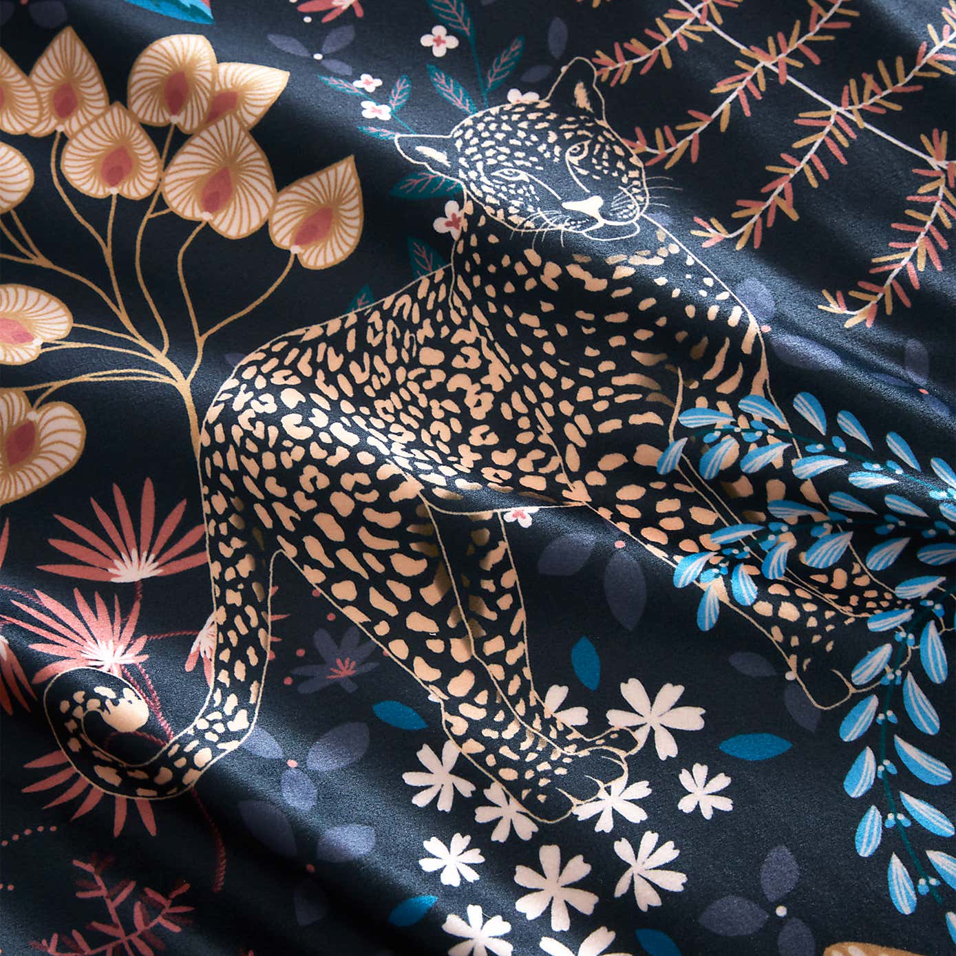 Catherine Lansfield Soft Velvet Exotic Leopard Duvet Cover Set