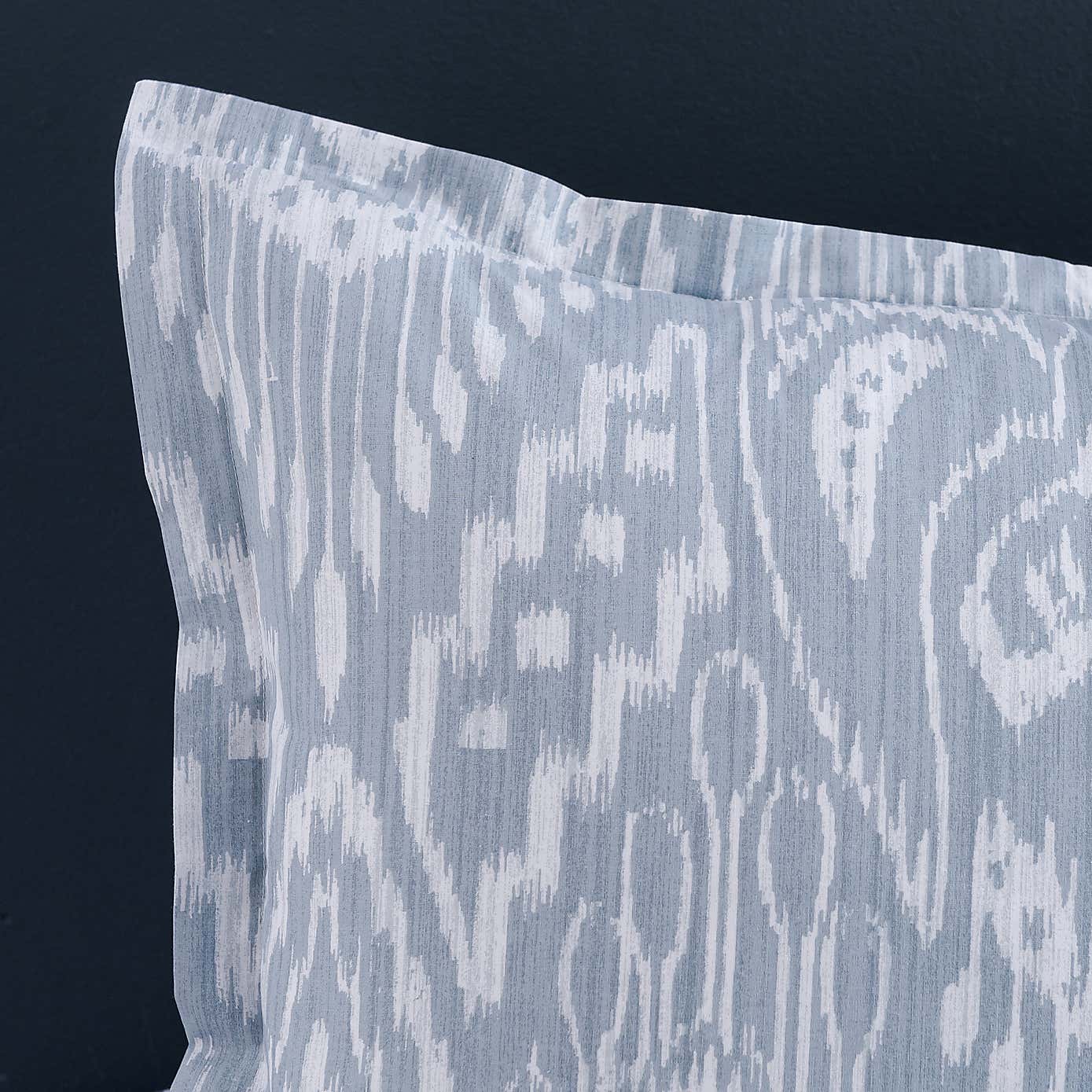 Global Ikat Cotton Oxford Pillowcase