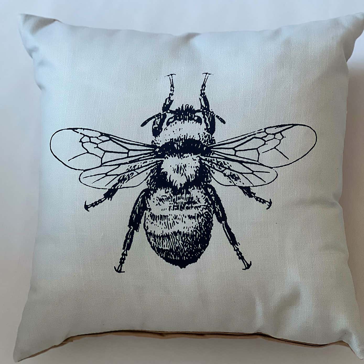 Daro Grey Bee Square Cushion