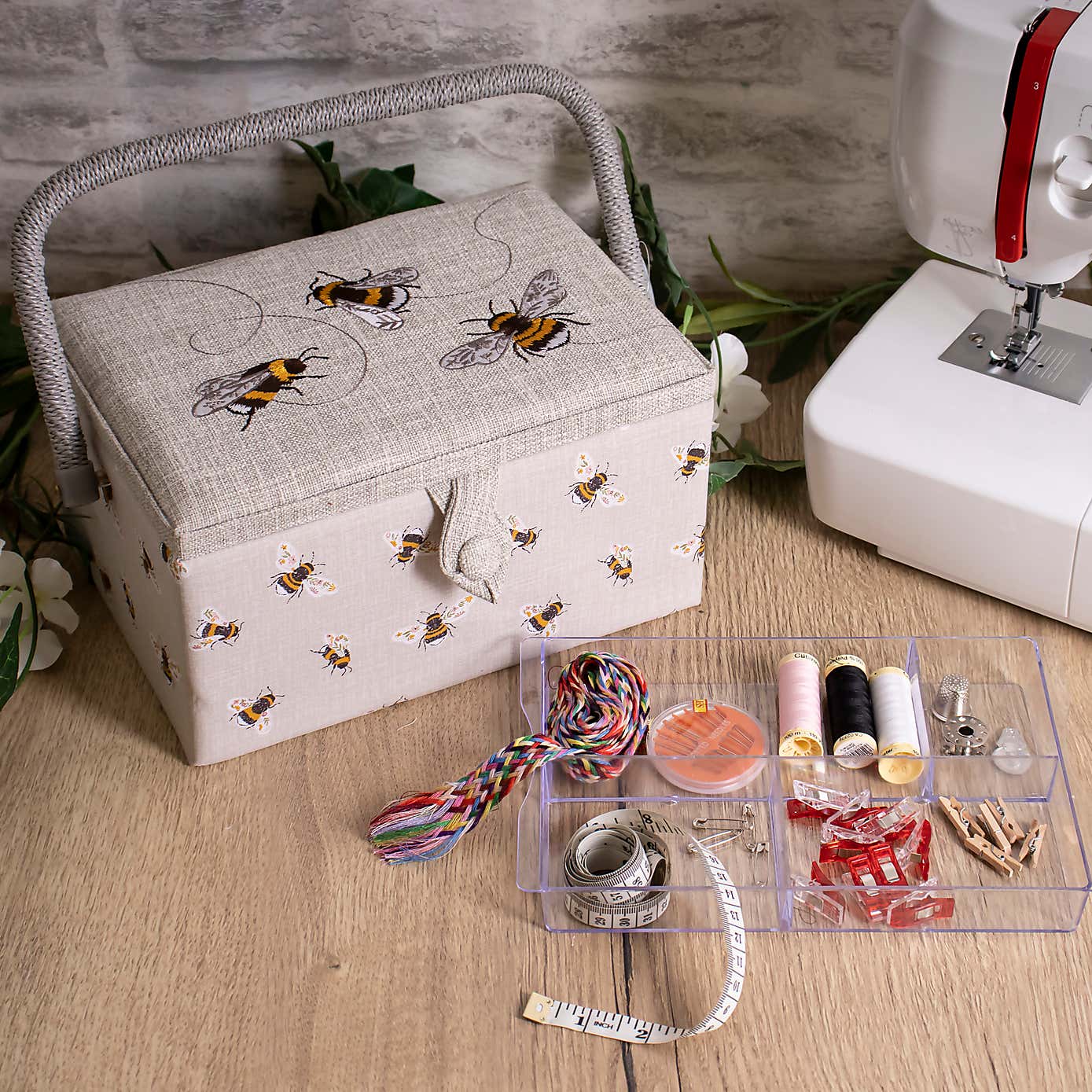 Hobby Gift Sewing Bee Medium Sewing Basket