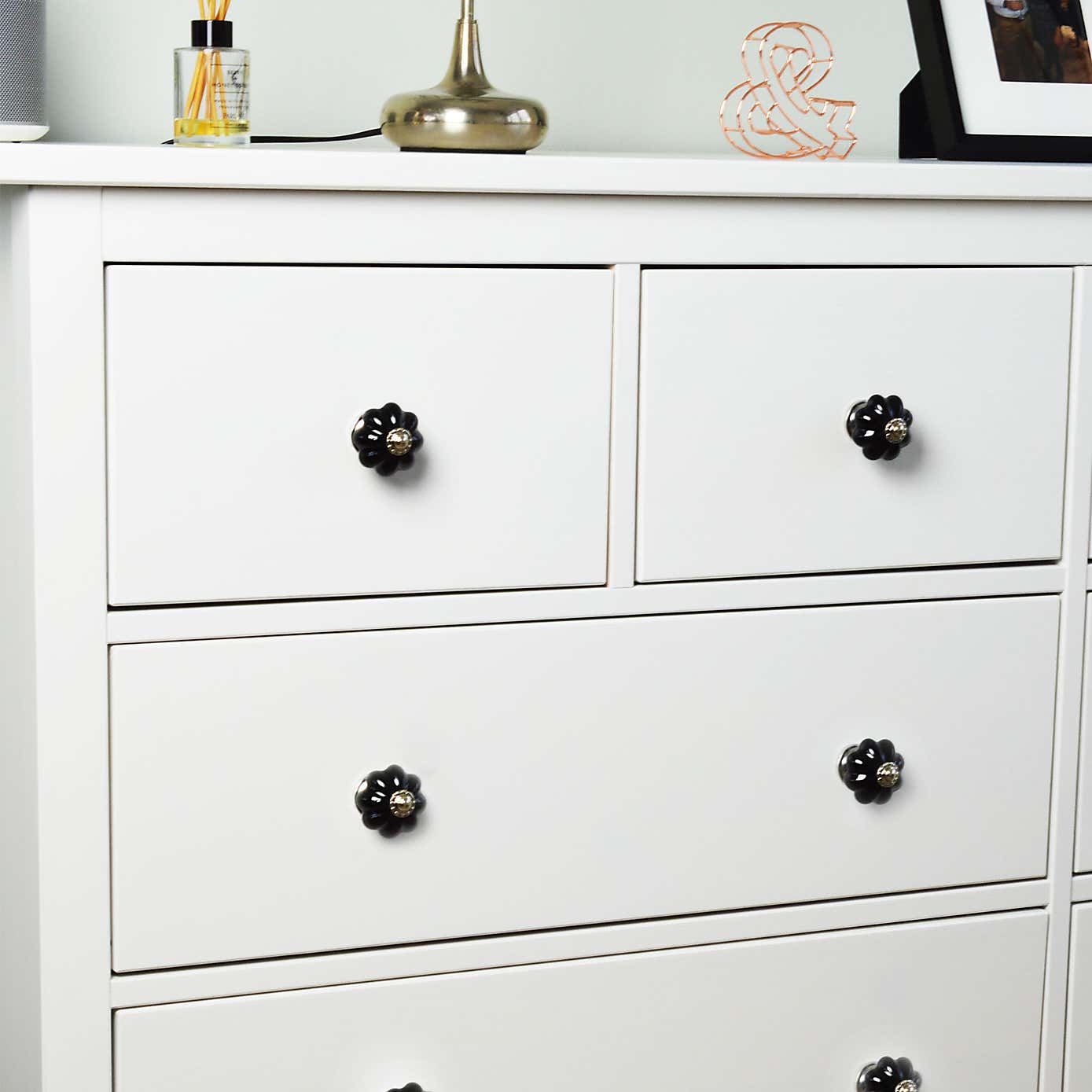 Pack of 6 Nicola Spring Flower Shaped Drawer Knobs