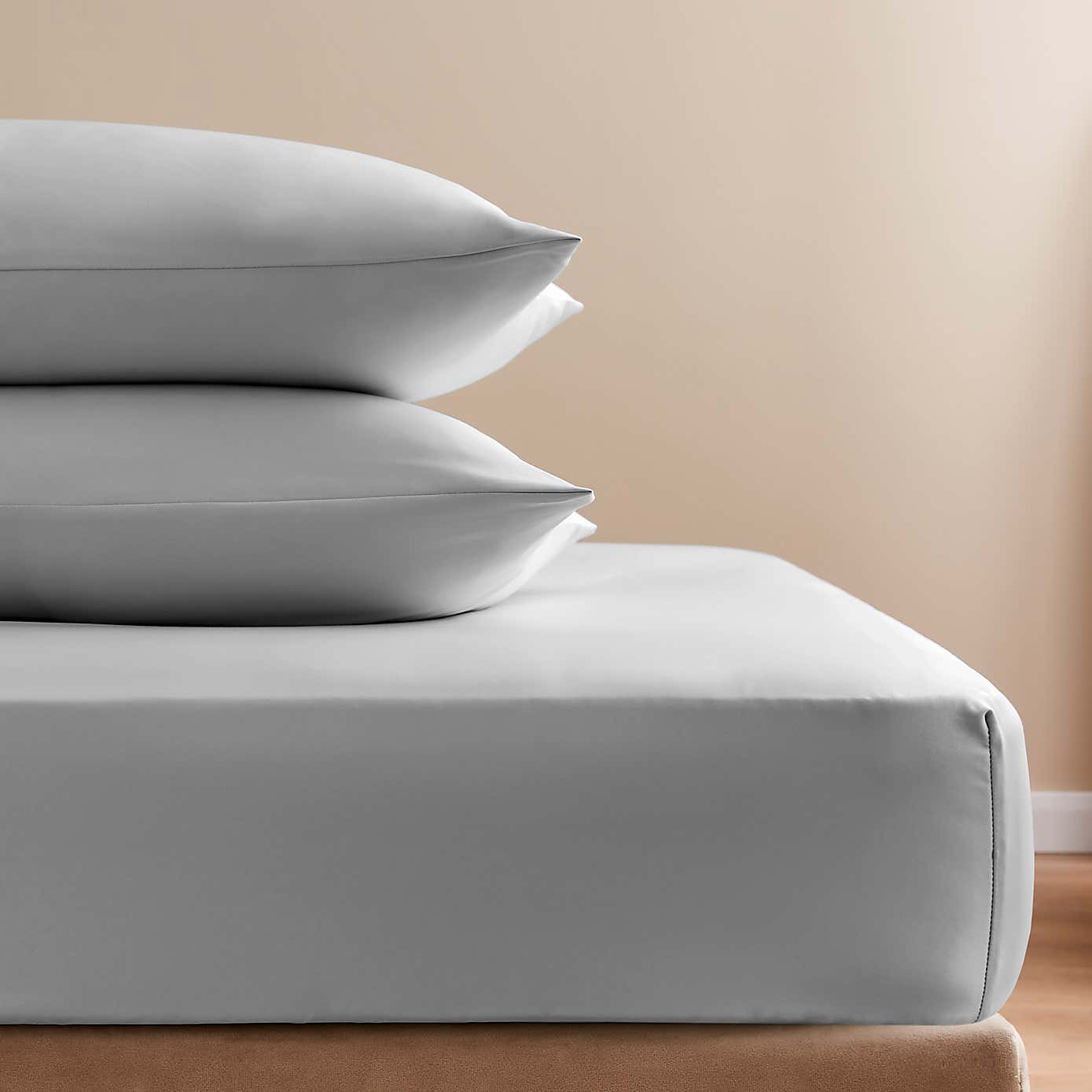 Soft & Silky Fitted Sheet