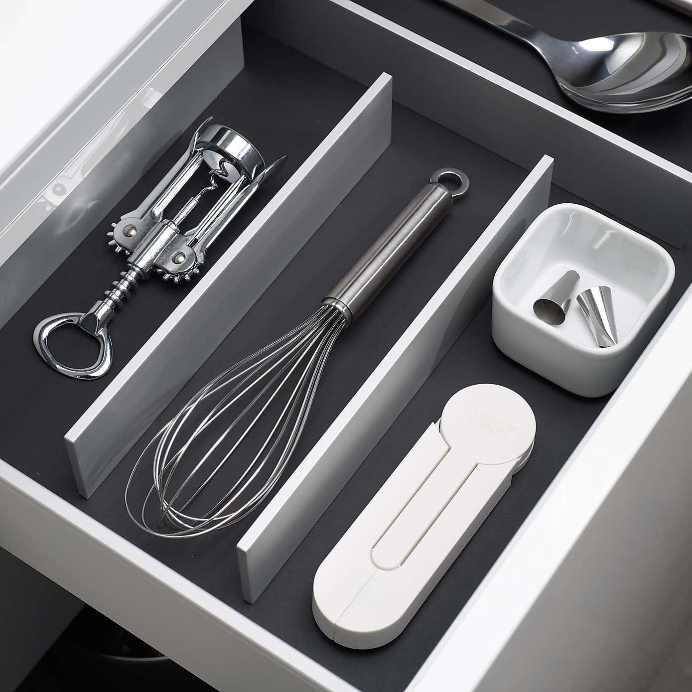 Joseph Joseph White Tri Kitchen Scale