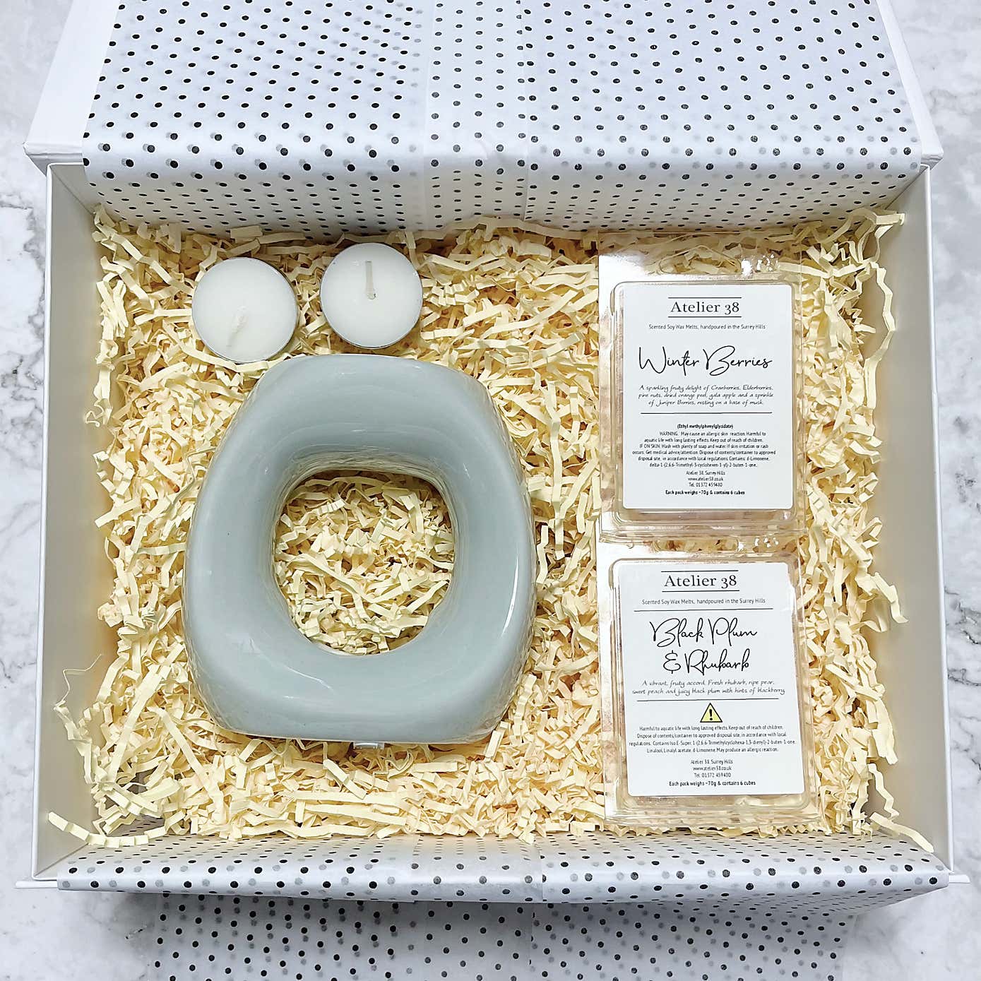 Atelier 38 Oval Burner and Fruity Wax Melt Gift Set