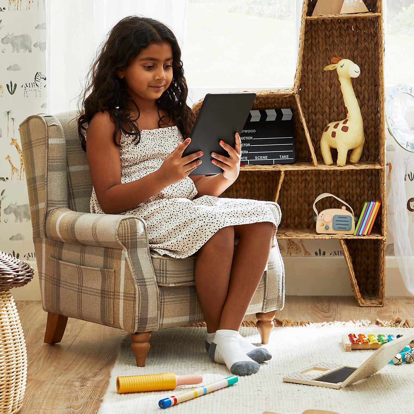 Oswald Check Kids Chair