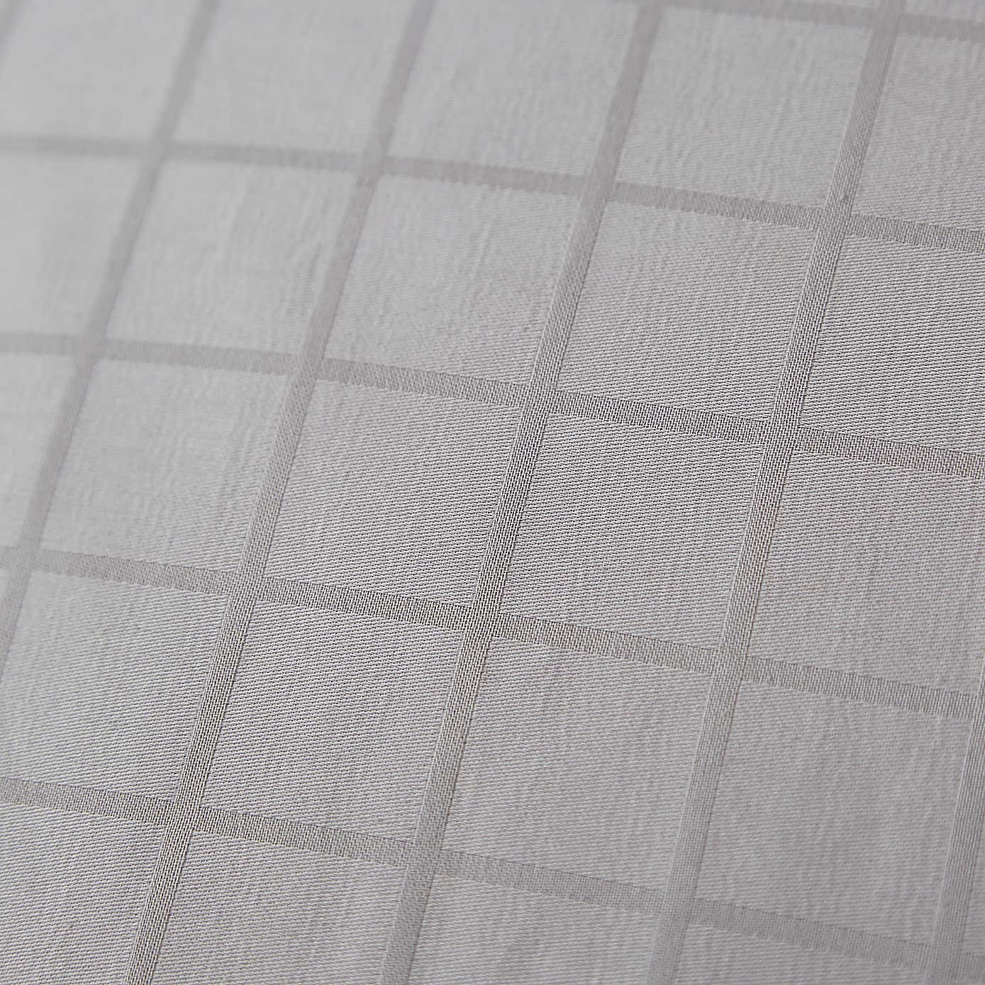 Hotel 200 Thread Count Check Duvet Cover & Pillowcase Set