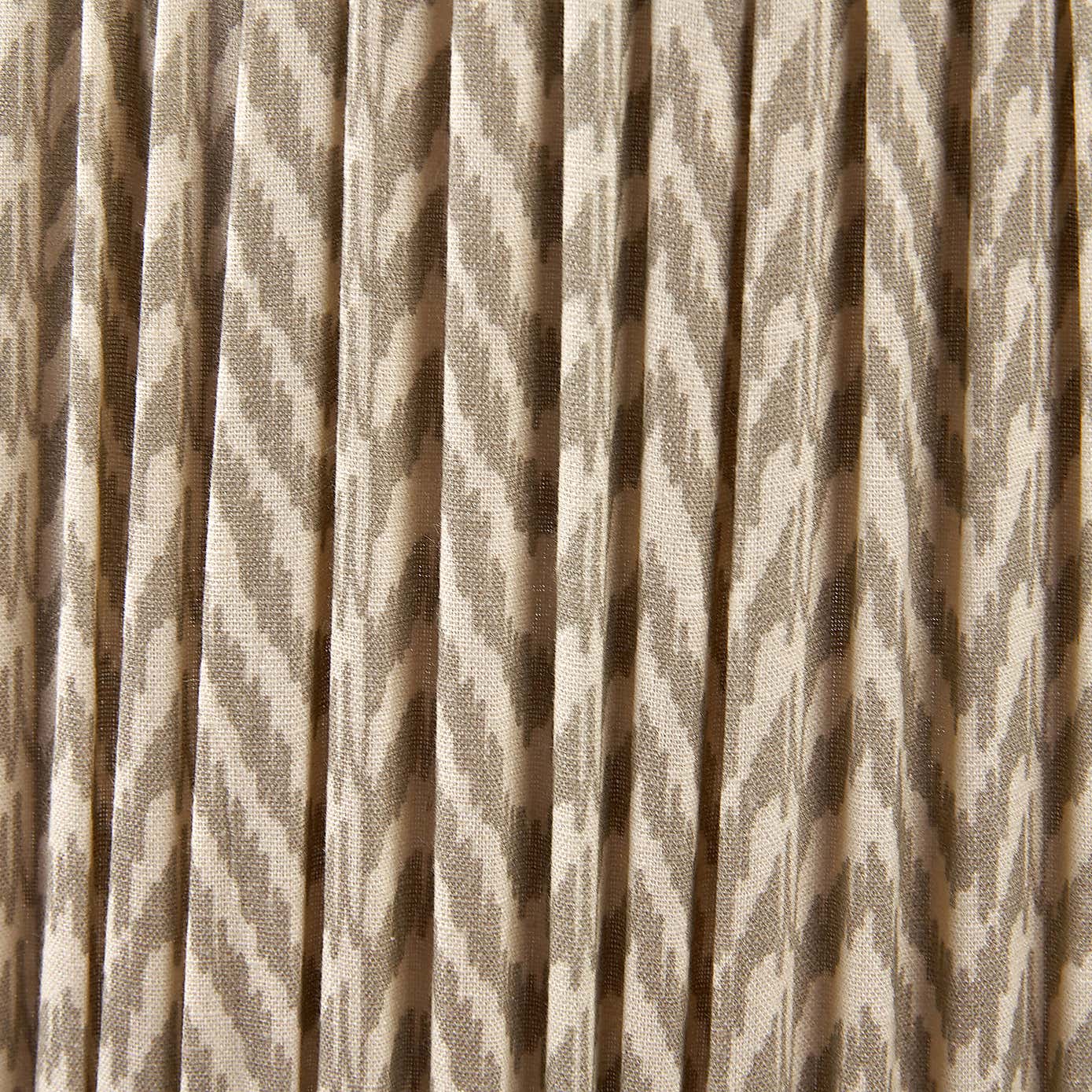 Vienna Chevron Mushroom Pleat Shade