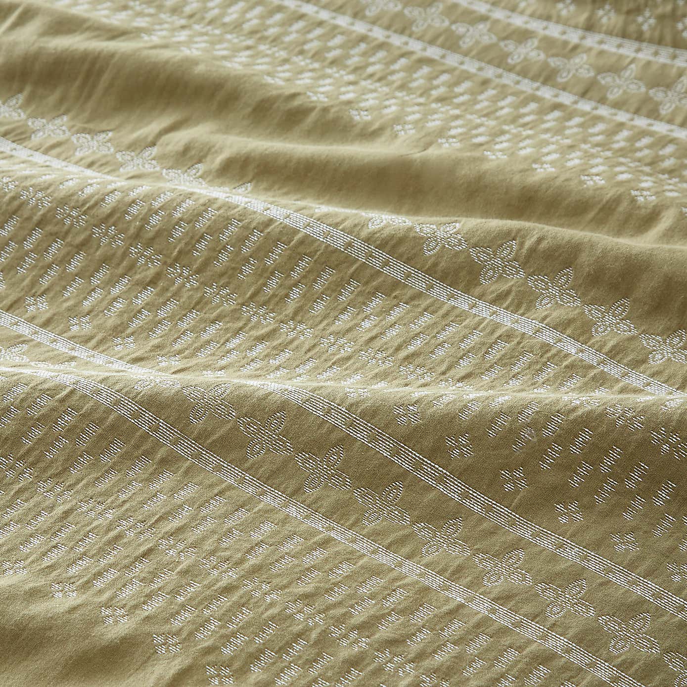 Alara Jaquard 100% Cotton Duvet Cover and Pillowcase Set