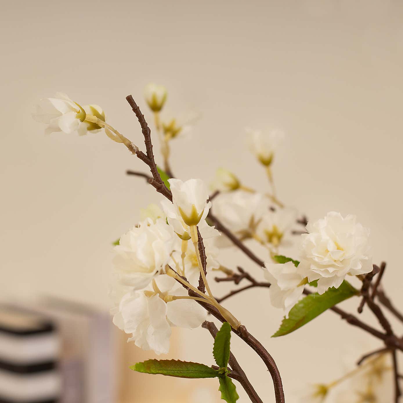 Artificial White Cherry Blossom Tree in Black Plant Pot