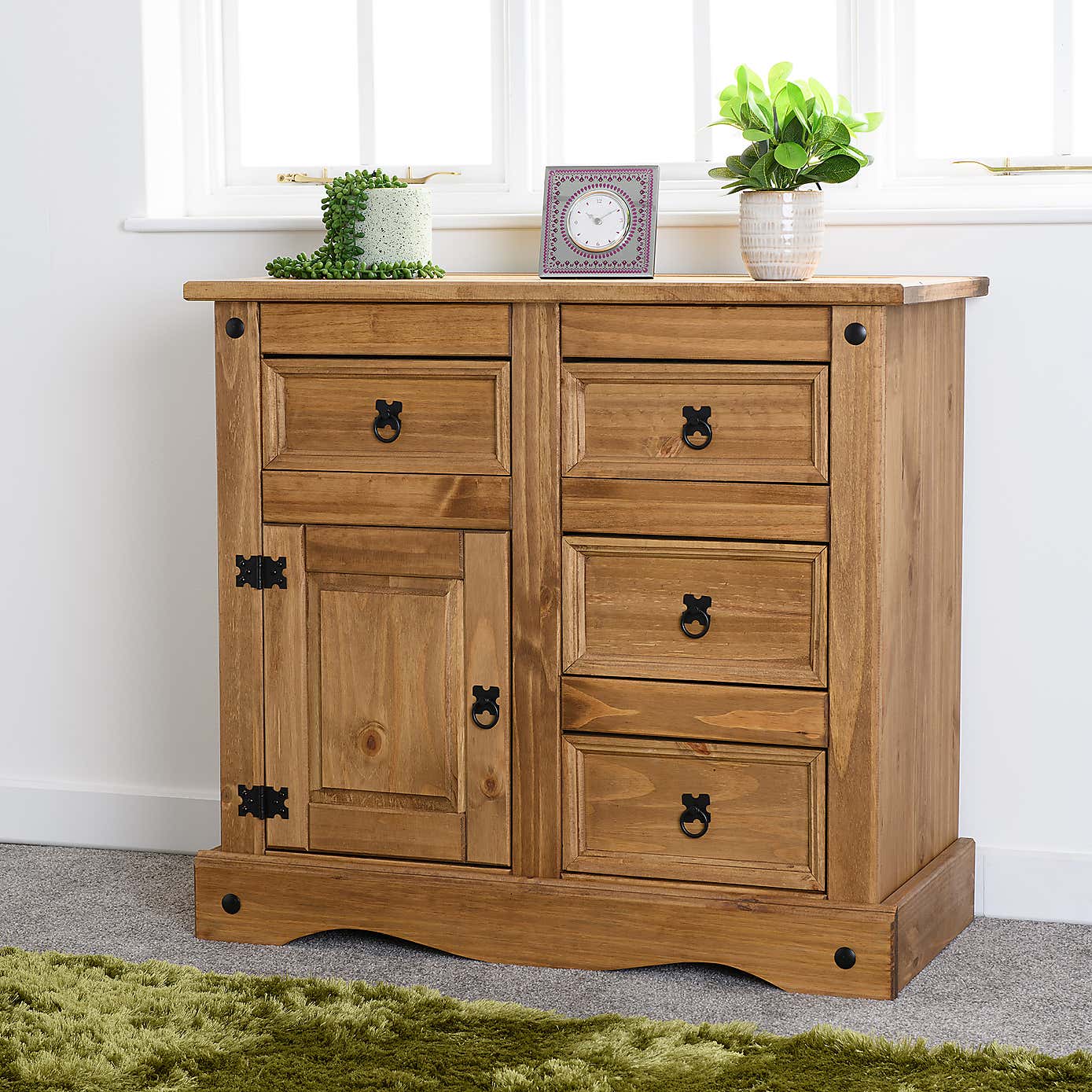 Corona Pine Medium Sideboard