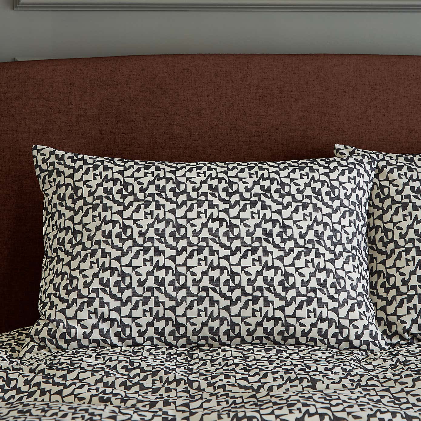 Valter Mino Geometric Duvet Cover & Pillowcase Set