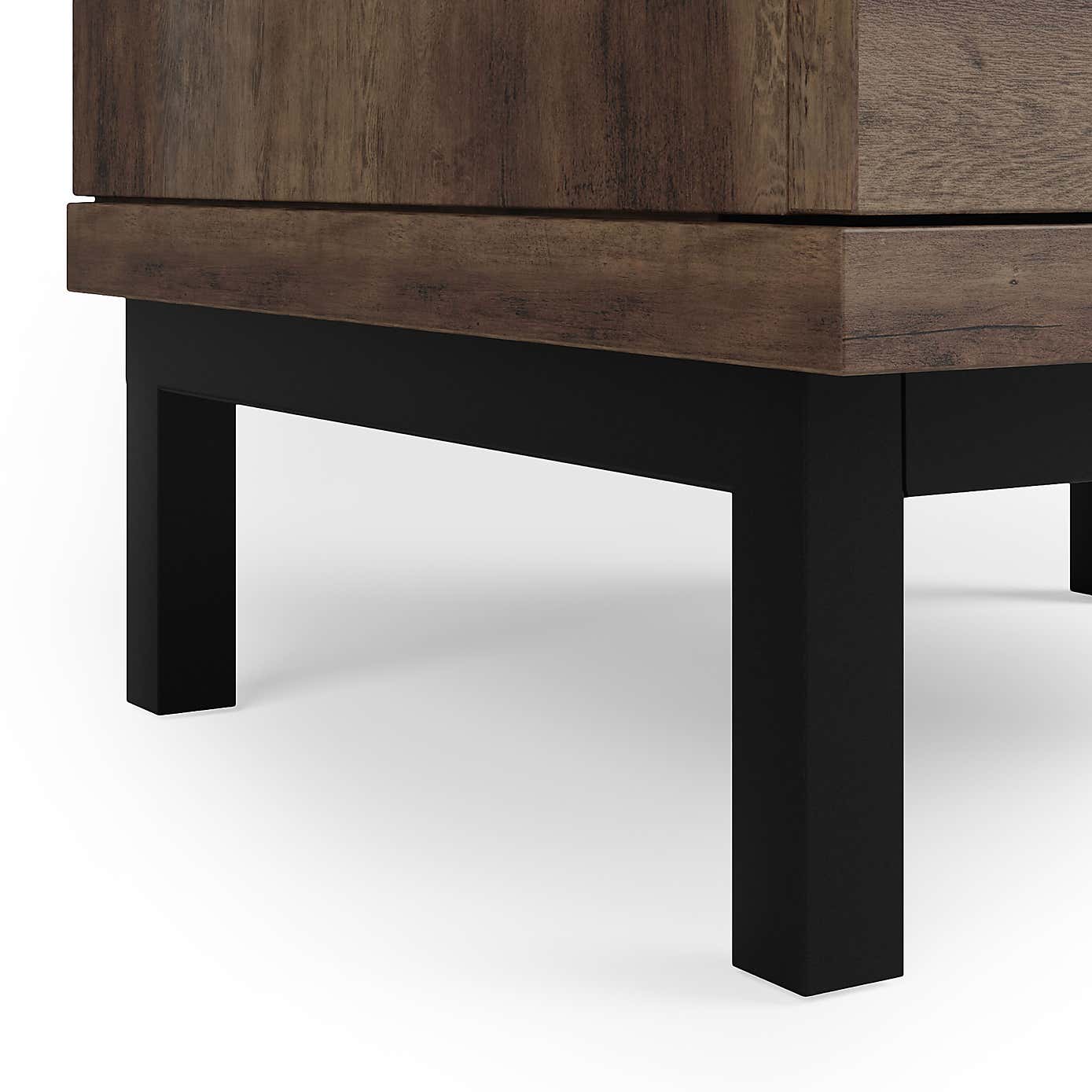 Fulton Tall Chest Pine