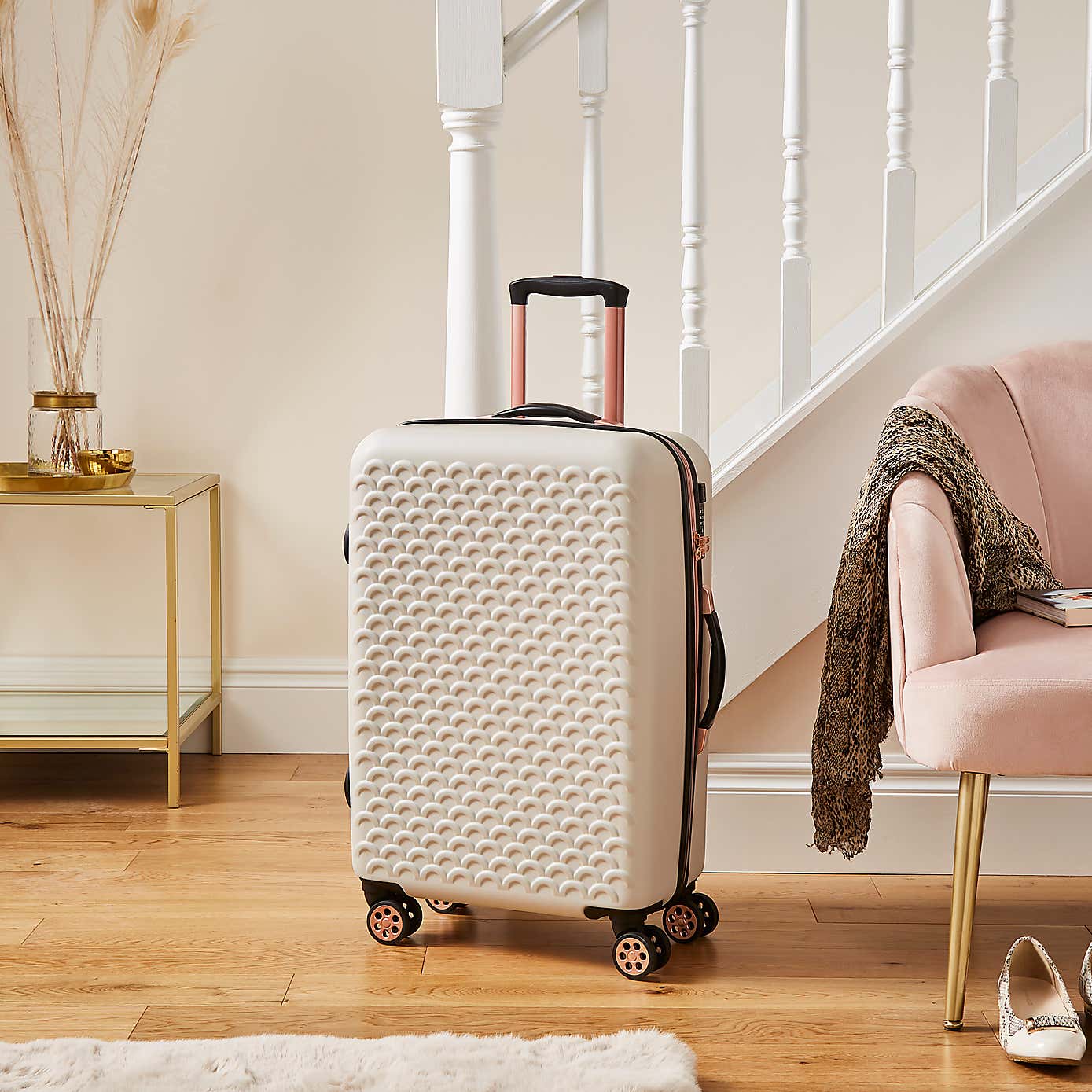 Scalloped Hard Shell Suitcase