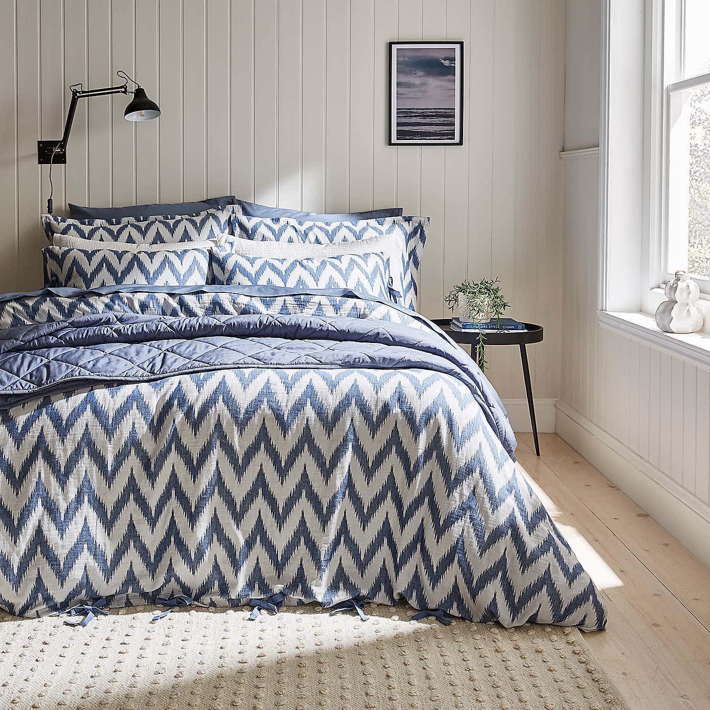 Tazman Wave 100% Cotton Duvet Cover and Pillowcase Set