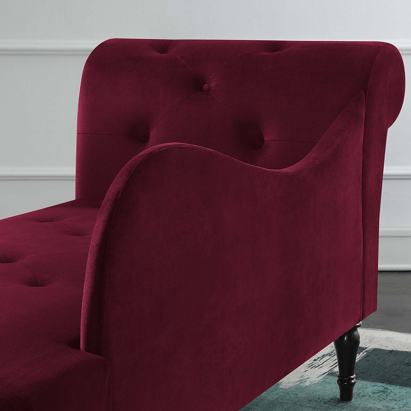 Wisteria Velvet Chaise Lounge