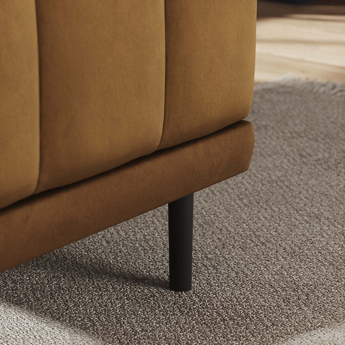 Amali Small Dining Bench, Matte Plush Velvet