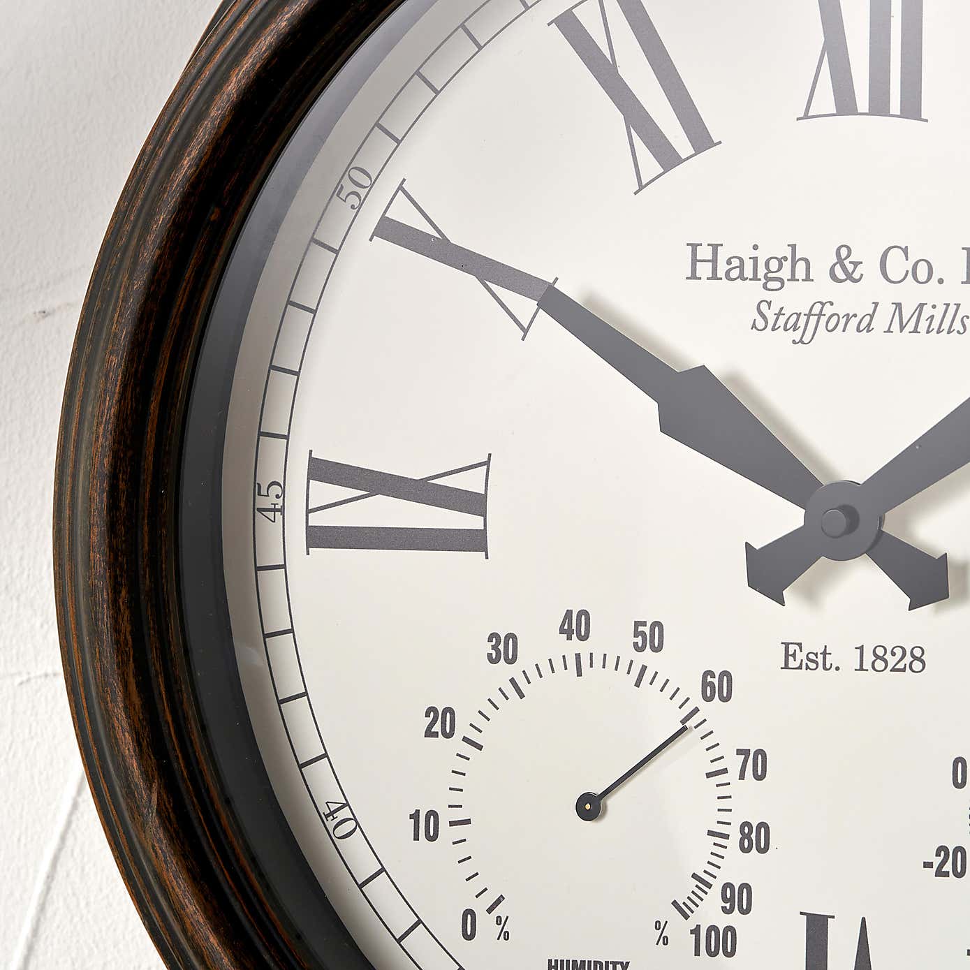 Retro Gauge Indoor Outdoor Wall Clock