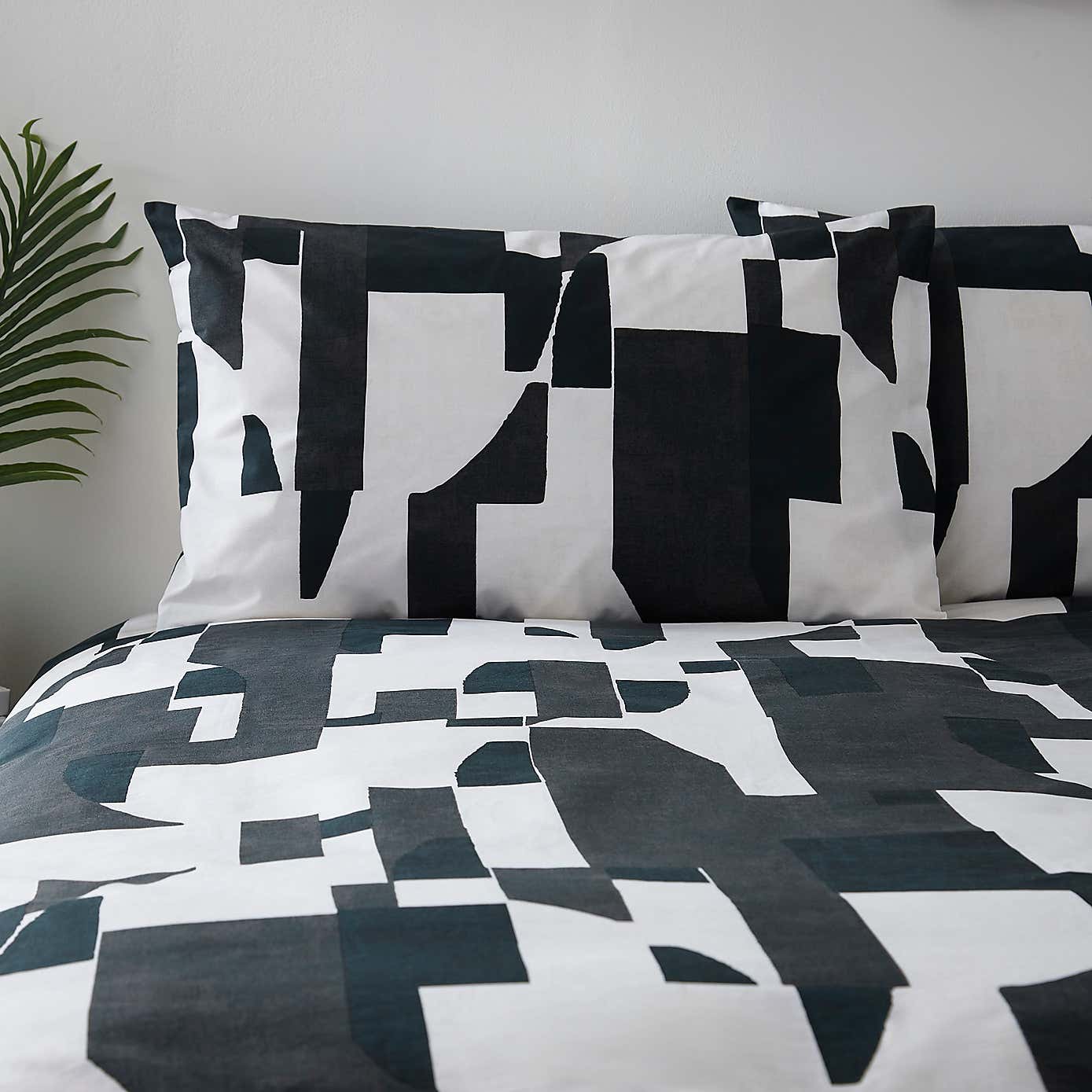 Maxim Geo 100% Cotton Duvet Cover and Pillowcase Set