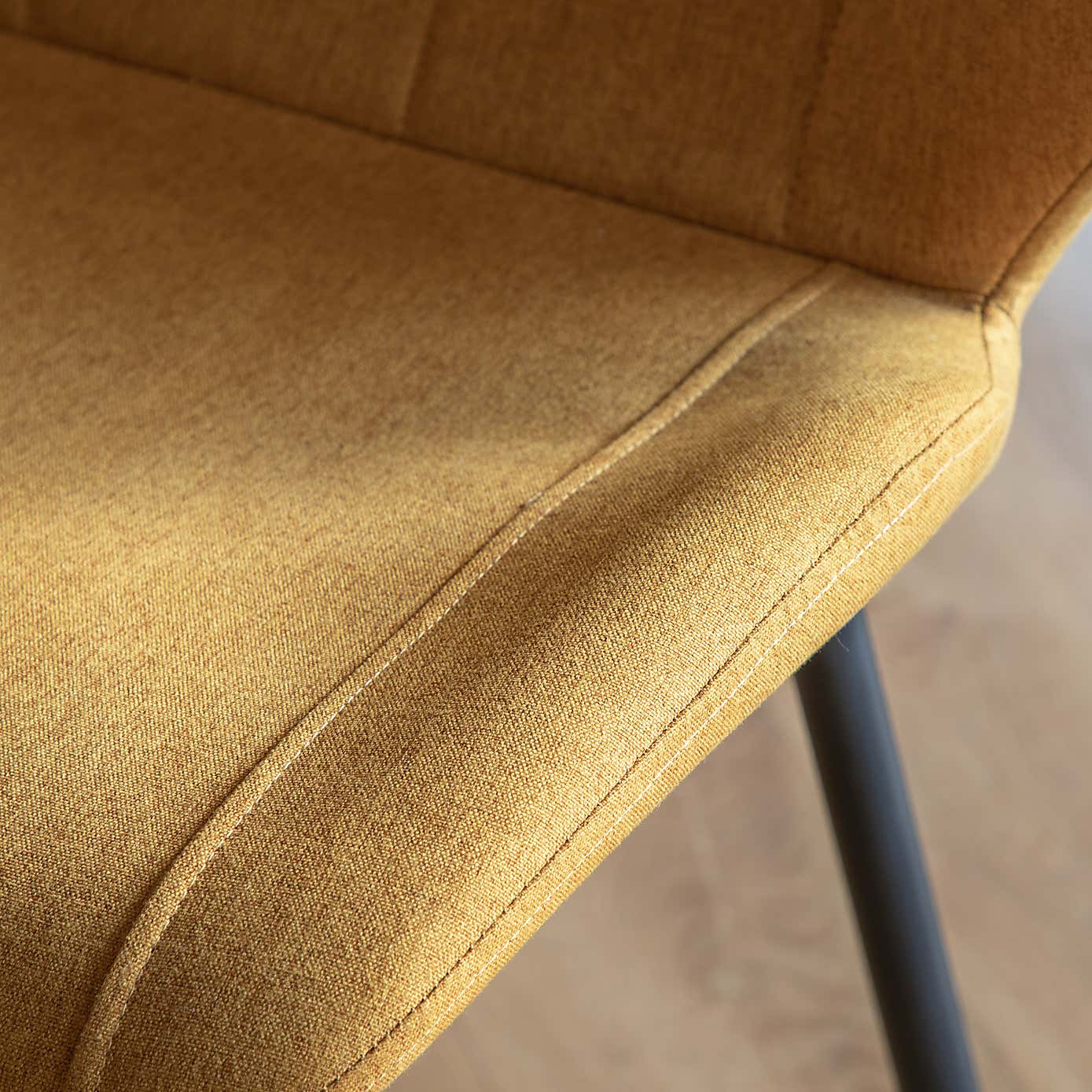 Set of 2 Mesa Flatweave Dining Chairs