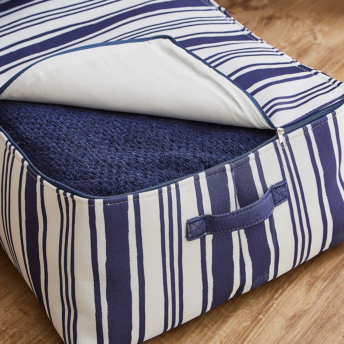 Coastal Stripe Underbed Bag
