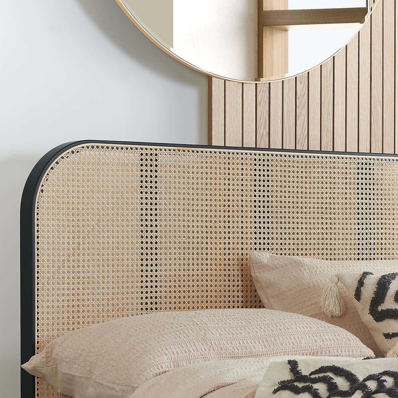 Margot Rattan Bed