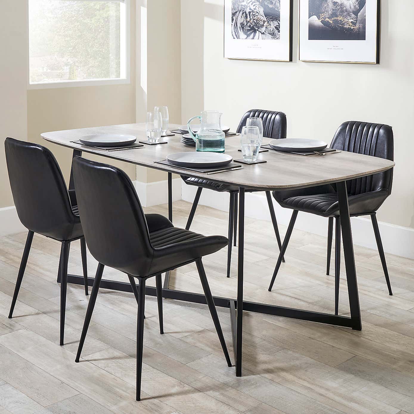 PAcific Ukiah Dining Table, Wood Effect