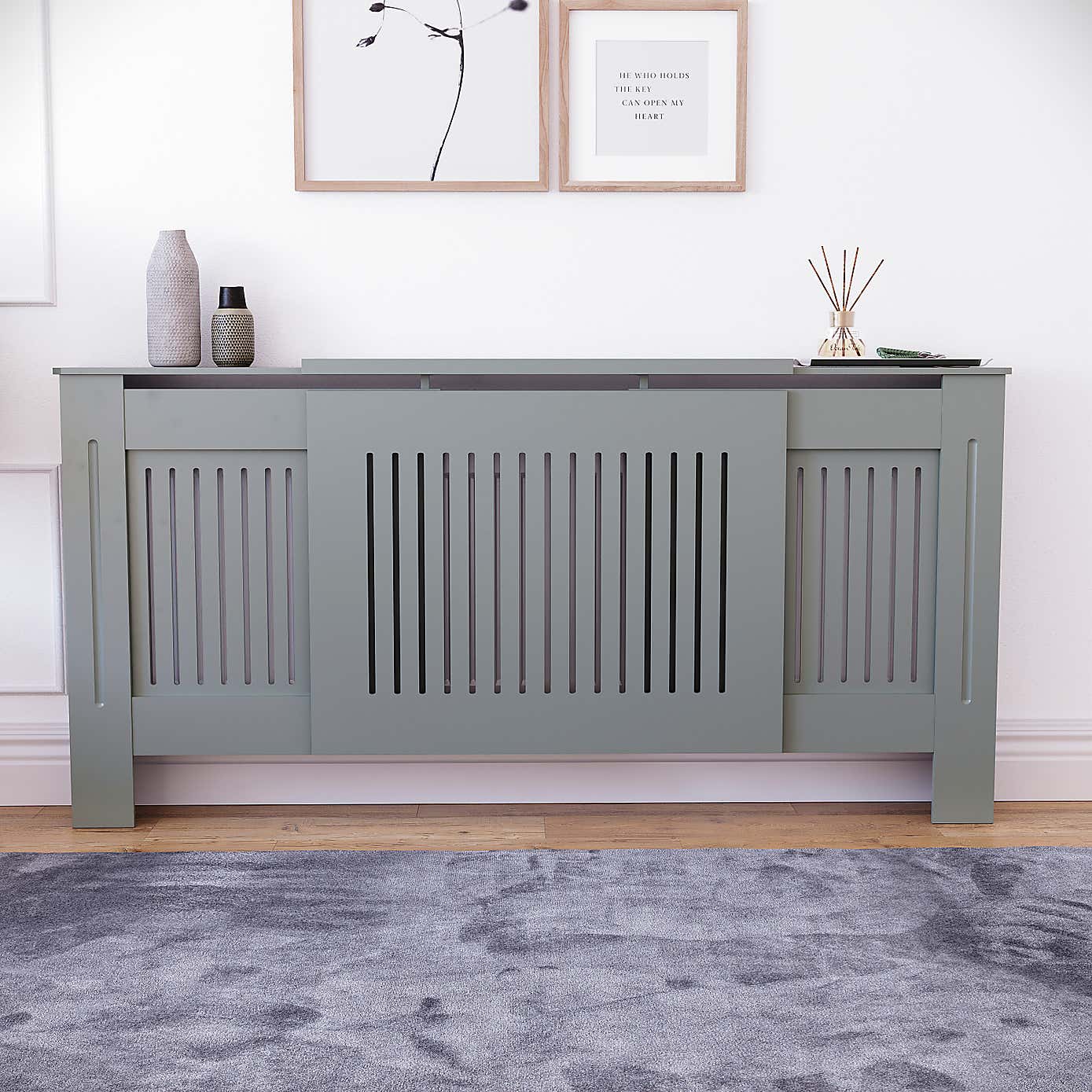 Vida Designs Chelsea Adjustable Radiator Cover