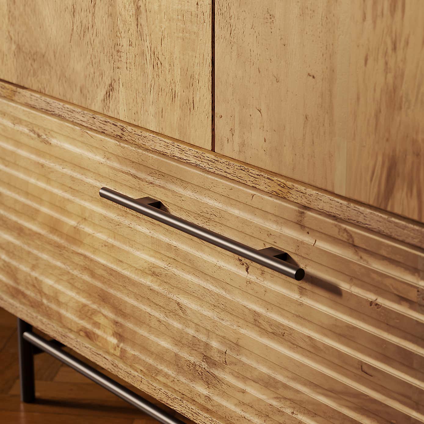 Bryant Double Wardrobe, Mango Wood Effect