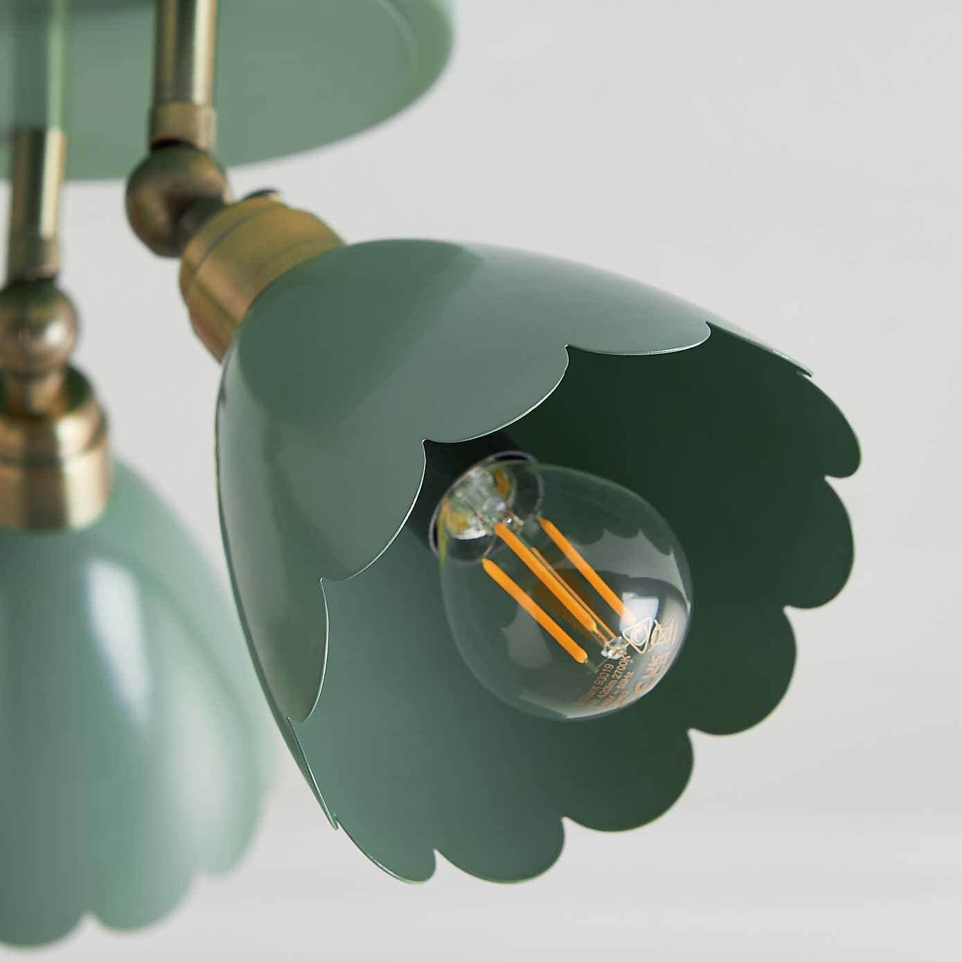 Remi Scalloped 3 Light Adjustable Spotlight