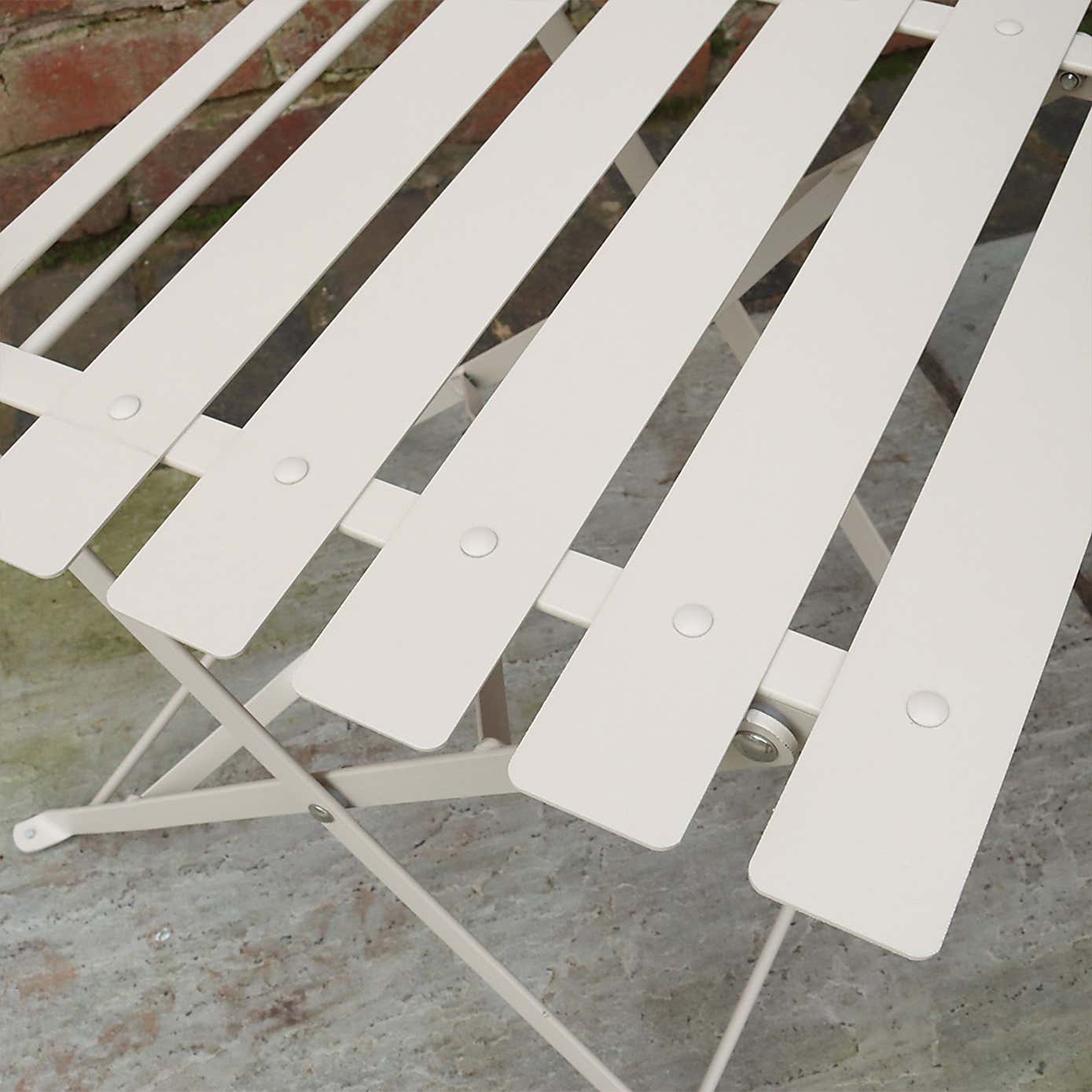 A.Mir Padstow Outdoor Bistro Set